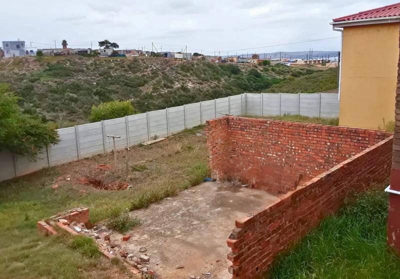 5 Bedroom Property for Sale in Fairview Western Cape
